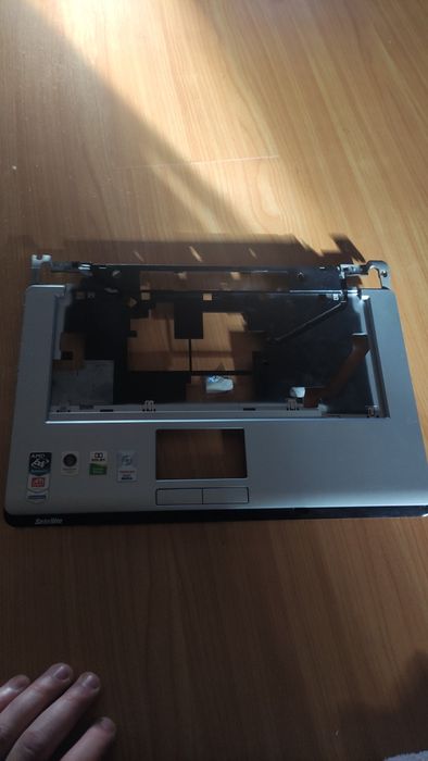 Portátil Toshiba Satellite A210-16U (às peças)64750720065153121