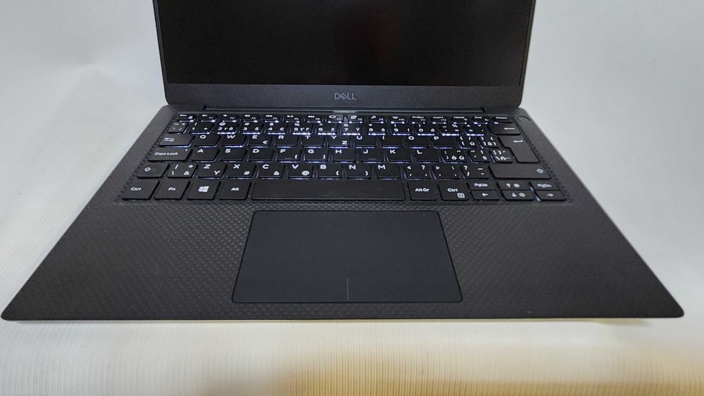 Dell XPS 9380 i5-8265U/4GB/128Gb ізнос 39%