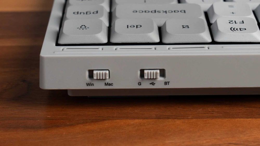 Keychron J9 Ultra 8K Бездротова низькопрофільна механічна клавіатура, Grey,  Red POM Switch