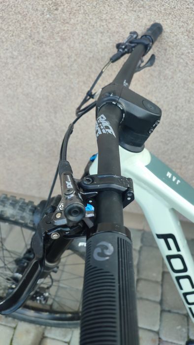 Rower enduro Focus Jam 6.9 2022