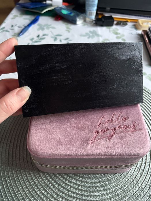 Revolution highlighter palette Radiance