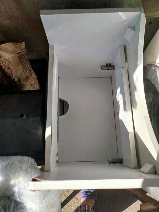 Гарнітур з раковиною у ванну