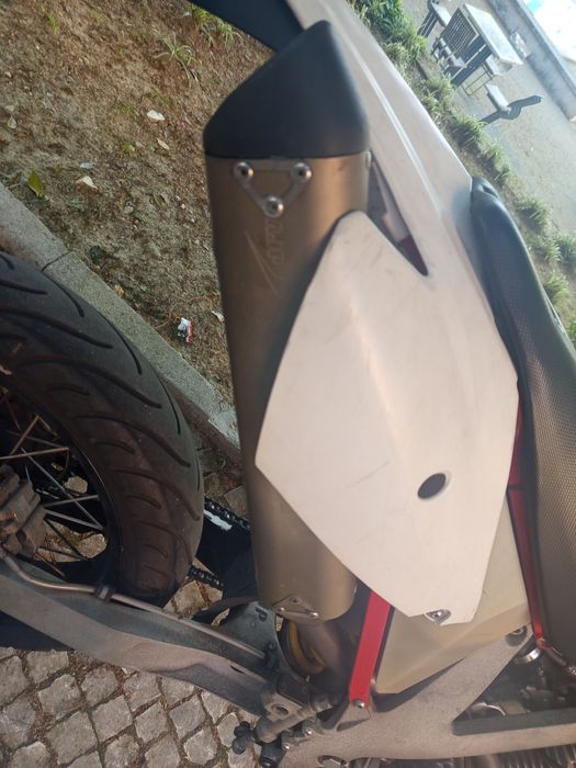 AJP pr4 Supermoto 2019