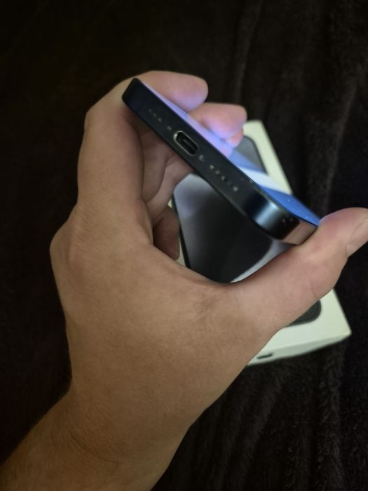 Iphone 15 pro 256gb