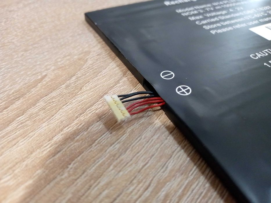Батарея Li-polymer 4.2 V 10000 mAh 37 Wh