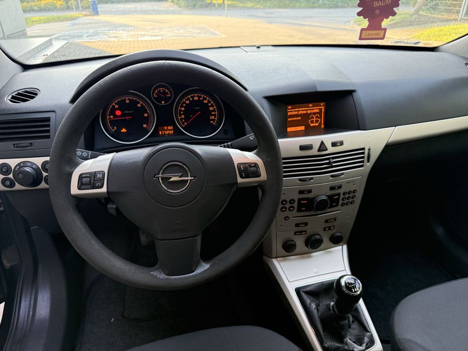 Opel Astra GTC 1.7 CDTI isuzu Zadbany bez korozji