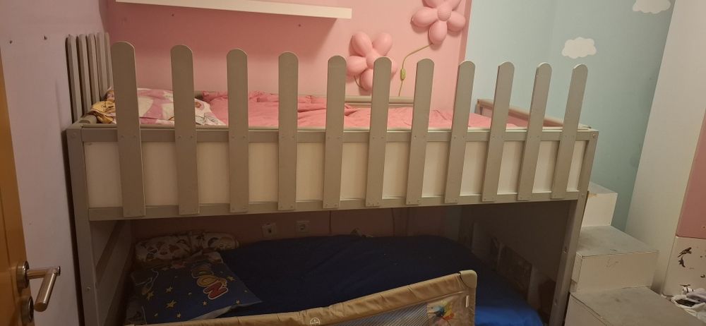 Beliche com escadas seguras