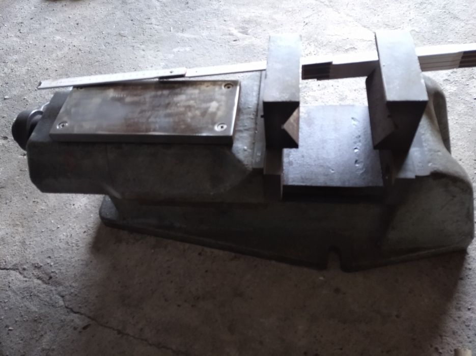 Imadło maszynowe BISON 200mm