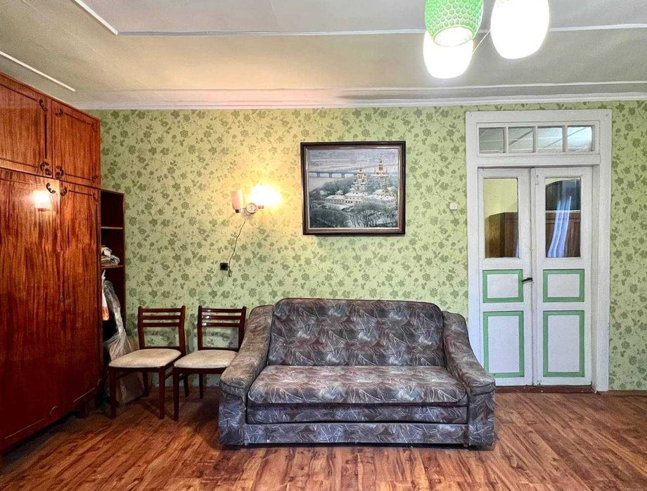 Продам вінтажний будиночок 77кв.м+17 соток з виходом до озера.