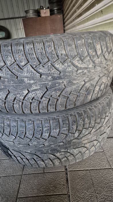 Продам шини на автомобіль