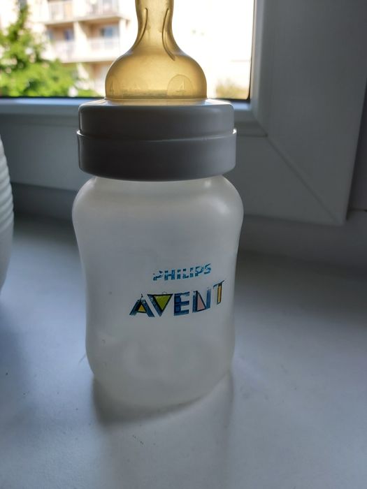 Butelka  niemowlęca do karmienia Avent