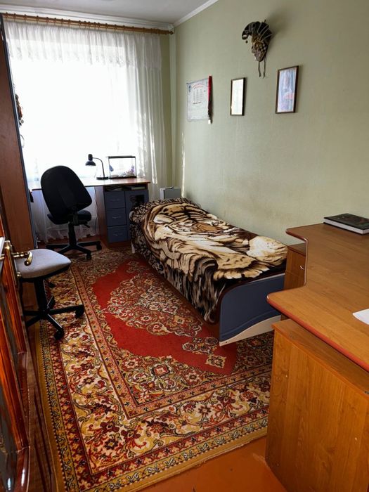 Продам 3-кімнатна квартира з меблями, технікою та автономним опаленням