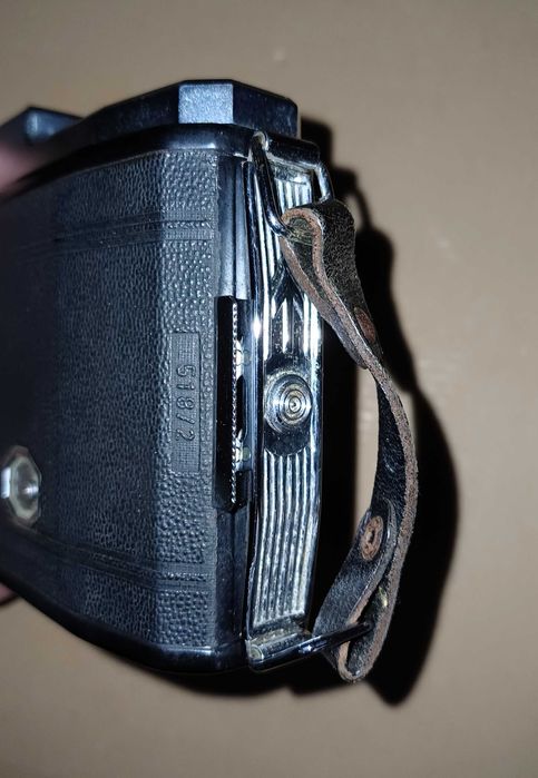 Zeiss Ikon Nettar 518/2 – Câmara Analógica Vintage (com estojo)