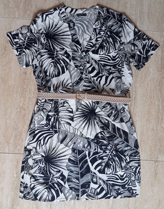 Sukienka Monstera Medicine rozmiar XS/S