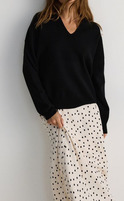 Атласна спідниця