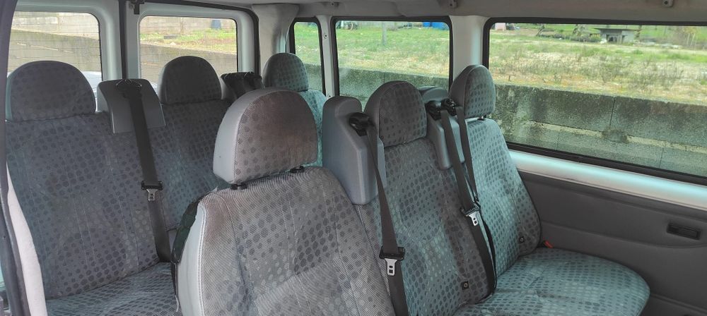 Ford Transit 2.2 TDCI 9 lugares