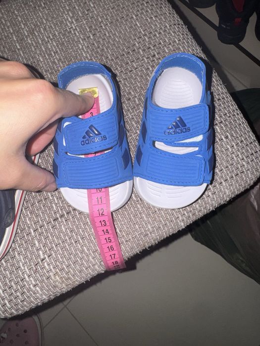 Босоніжки adidas оригінал 11 см