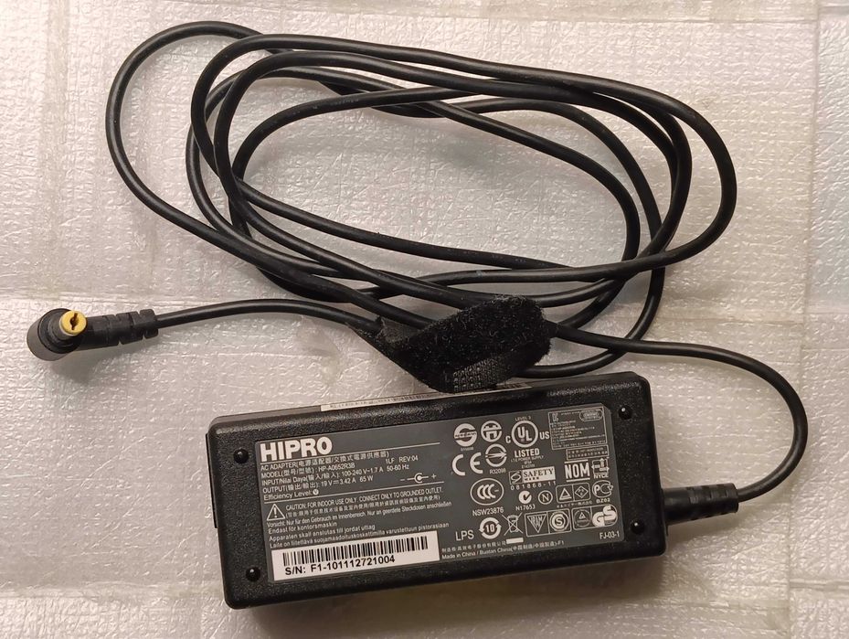 Блок живлення зарядне до ноутбука Acer 19V 3.42A 65W (5.5×1.7mm)