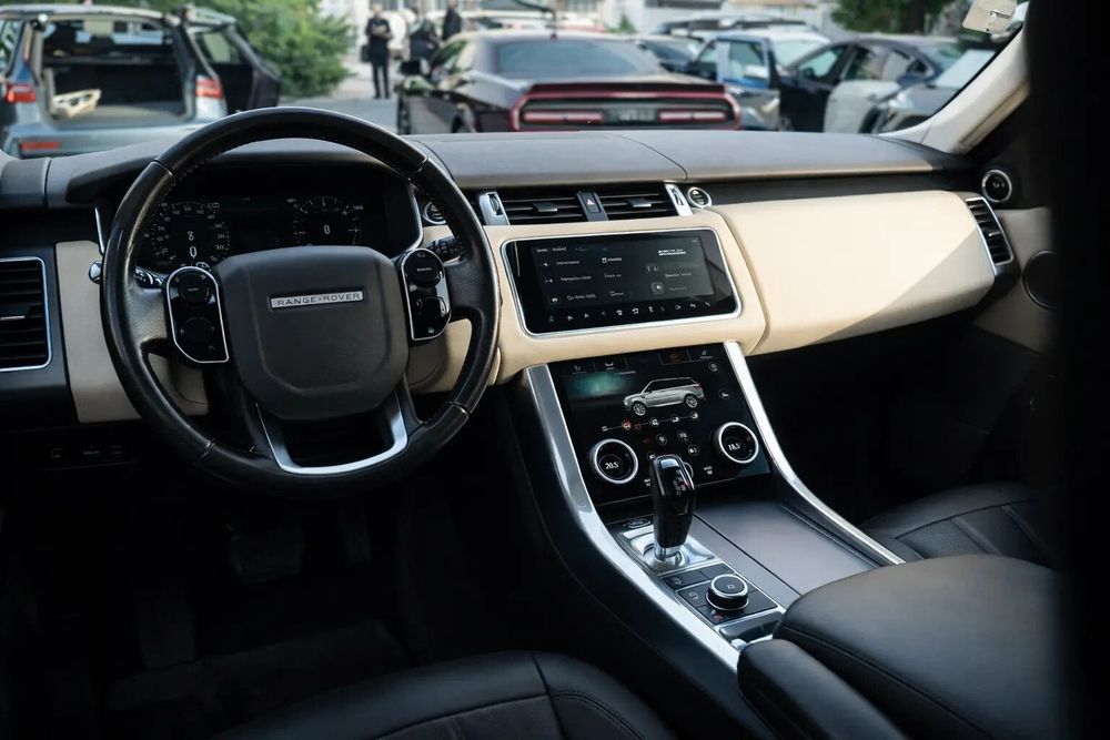 Land Rover Range Rover Sport SDV6 Black Edition