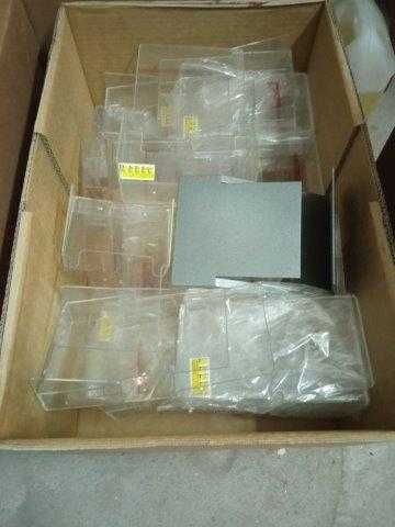 Expositores de folhetos em acrílico