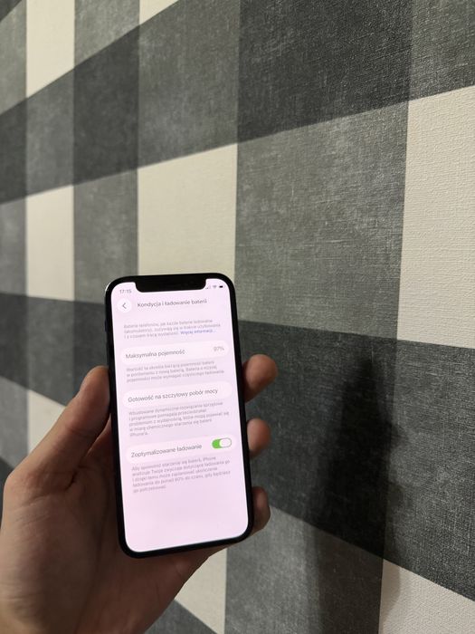 Iphone 12 mini 97%