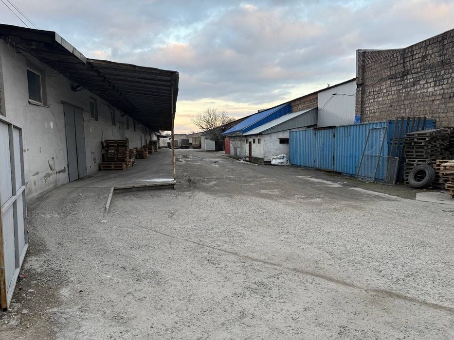 Продам База БЕЗ КОМИССИИ Производство Склад 3700м2 Петровского Мазепы