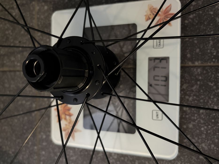Koła gravel/szosa Bontrager Paradigm 23