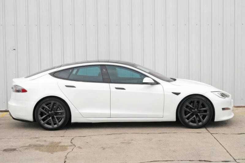 2021 Tesla Model S Long Range