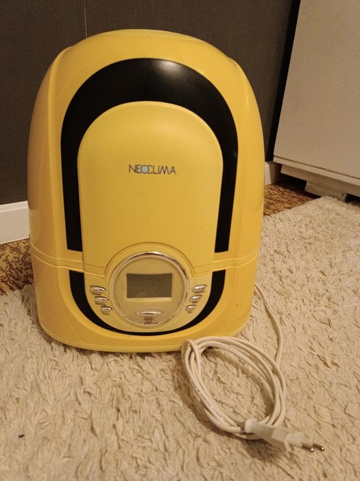 Зволожувач повітря Neoclima SPS-900 ультразвуковий