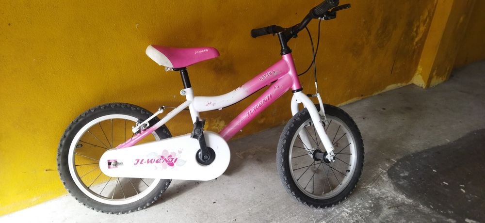 Bicicleta criança menina