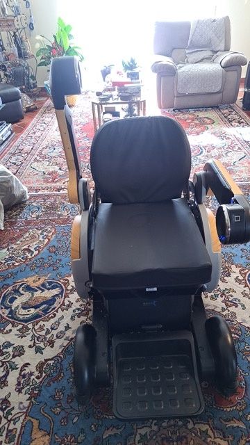 Cadeira de rodas eléctrica