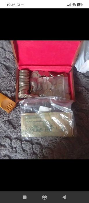 Moedas e notas antigas
