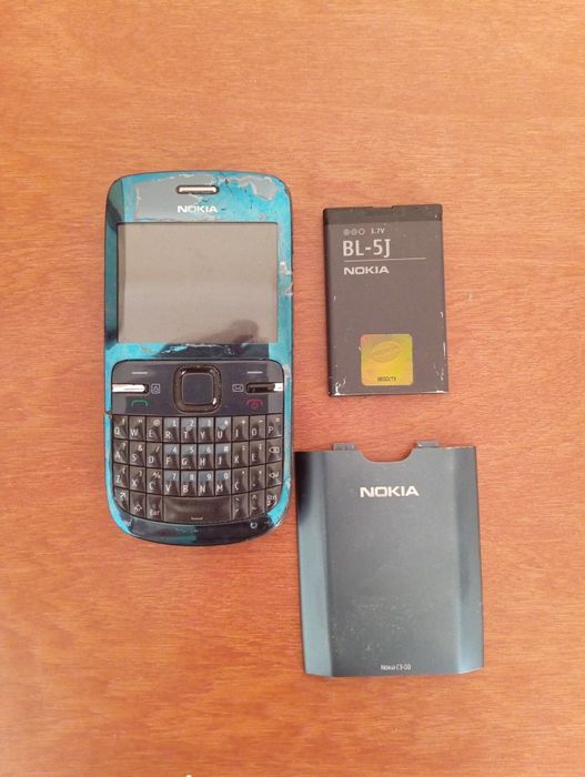 Nokia C3-00 ( telemóvel )