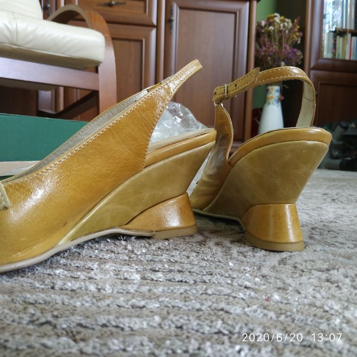 Skórzane eleganckie i oryginalne buty 2 razy założone