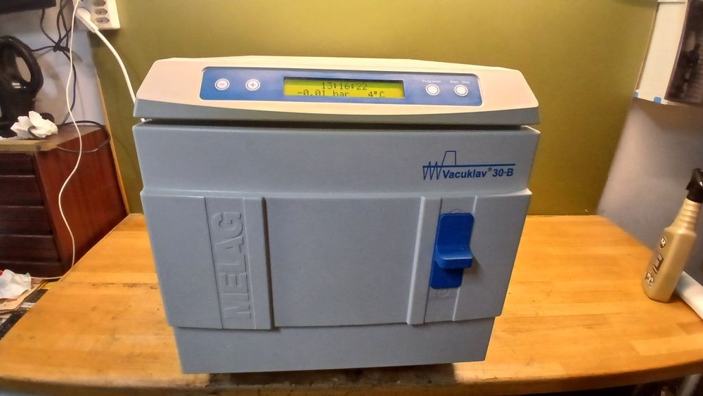 Autoklaw Melag Vacuklav 30-B