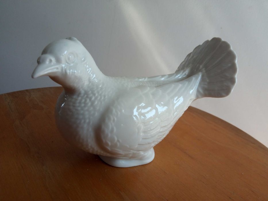 Figurka porcelanowa gołąbek Höchst