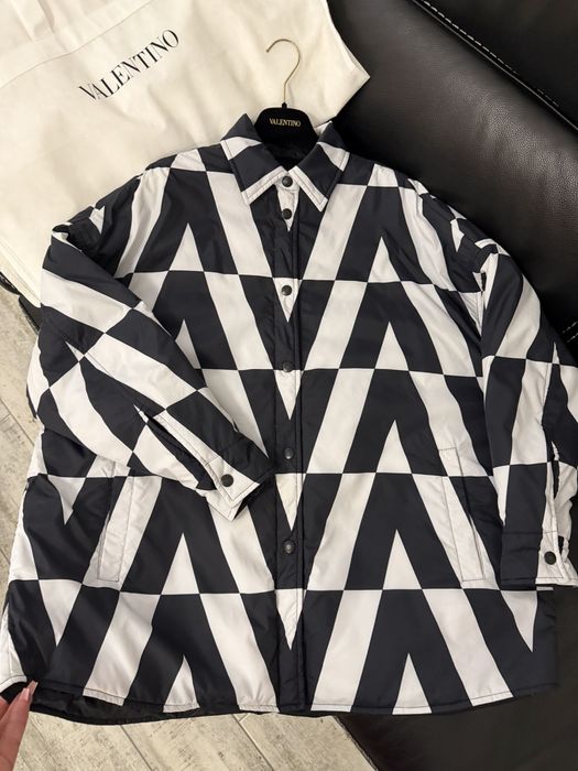 Пуховик сорочка Valentino, S, оригінал