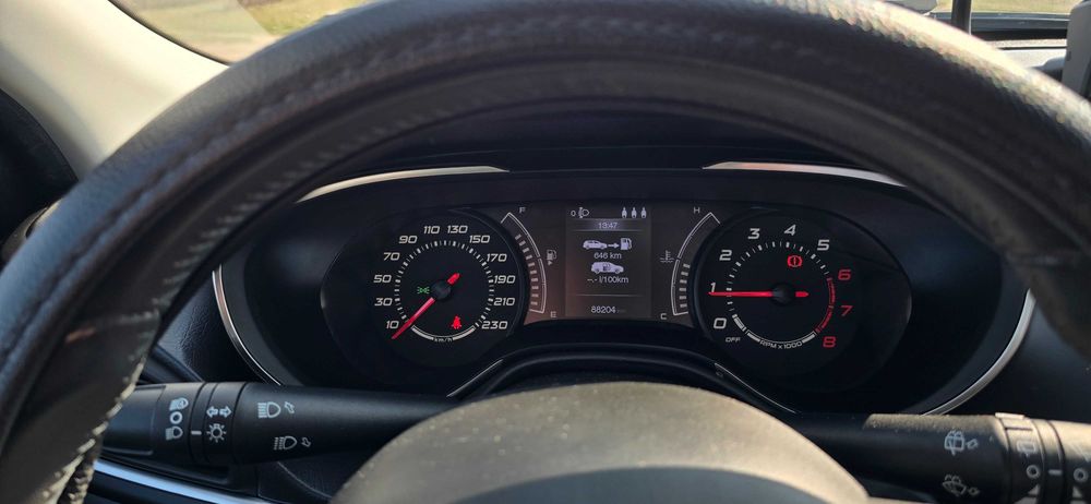 Fiat Tipo 2017, Hatchback, czerwony, T- Jet, 120 km, wersja LOUNGE