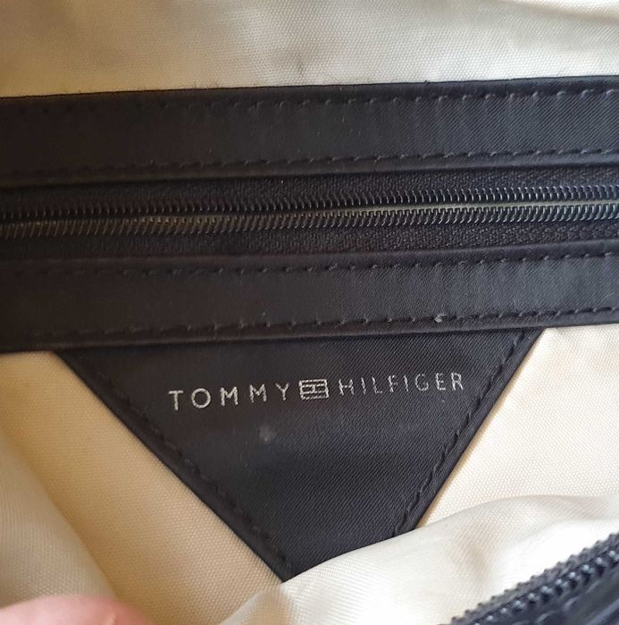 Oryginalna torebka nerka Tommy Hilfiger
