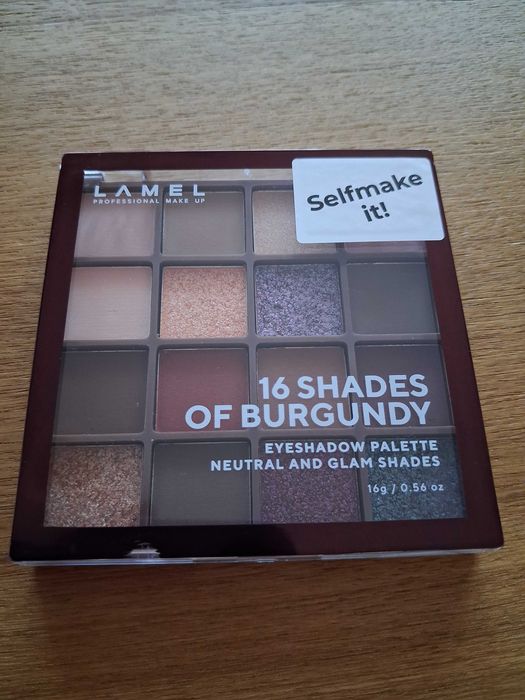 LAMEL paleta 16 shades of burgundy