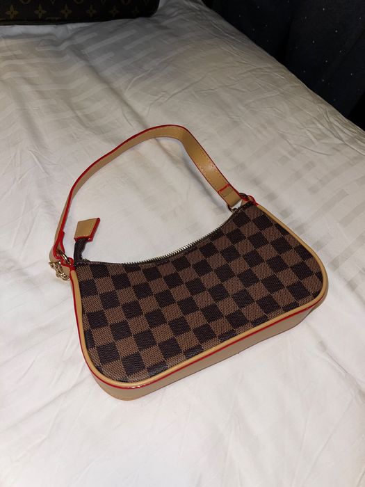 Mala mini LV castanha