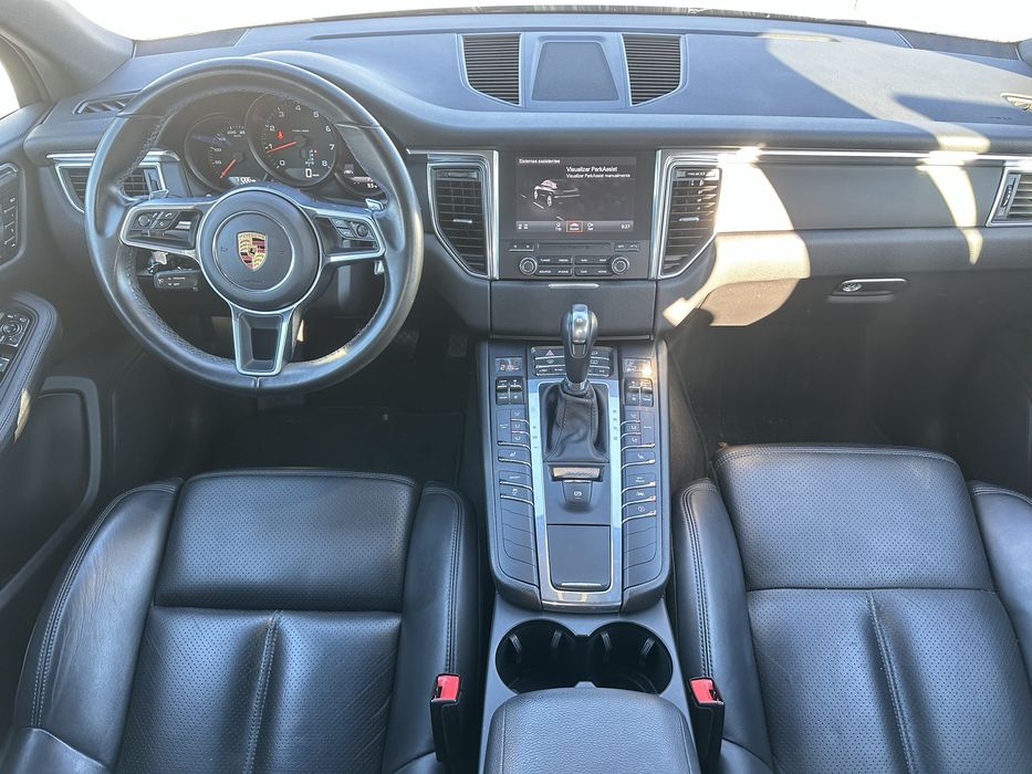 Porsche macan PDK