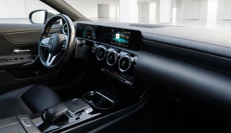 Mercedes-Benz CLA 200 d Shooting Brake Progressive Aut. possivel retoma para facilitar o negócio