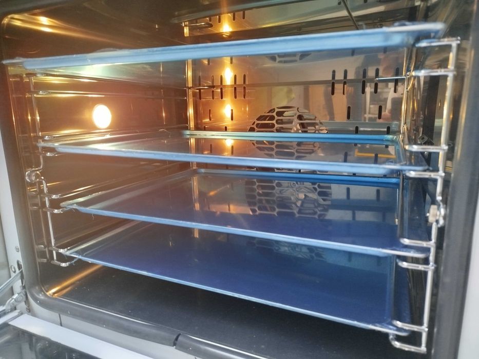 Forno convetor 4 níveis - NOVO