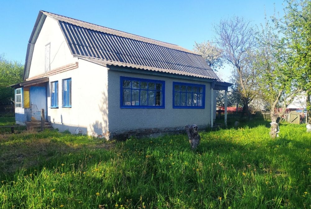 Продам будинок у с. Привороття