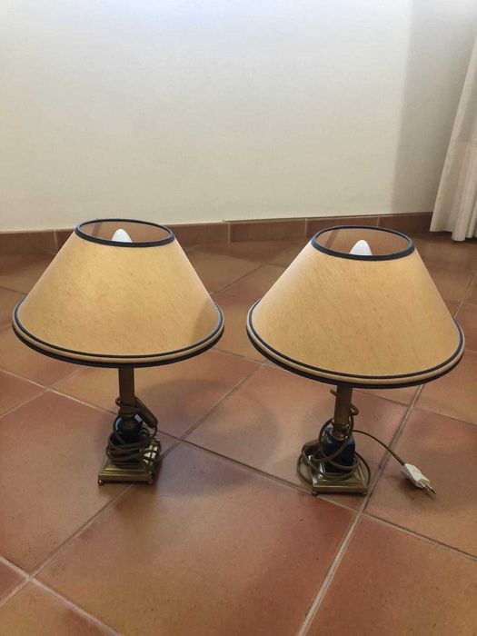 Candeeiros de mesa