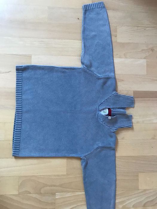 Sweter chłopięcy GAP w bardzo dobrym stanie, bez zmechaceń, rozm. 104