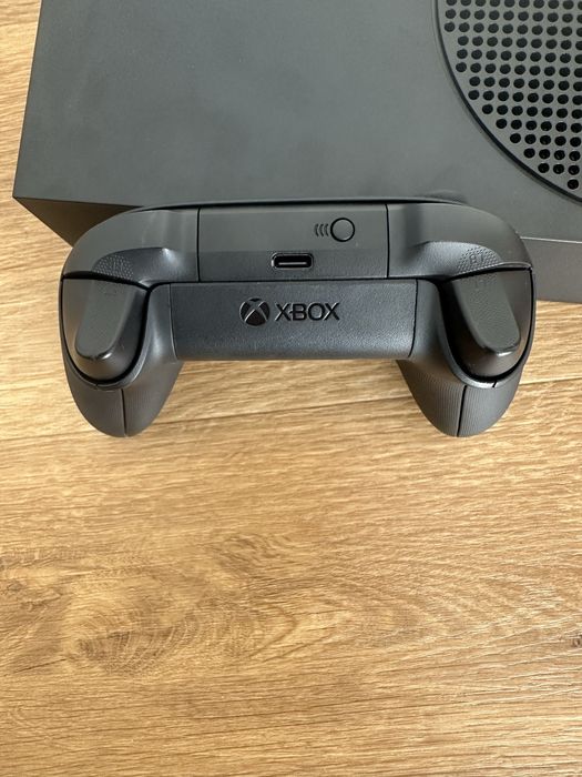 Xbox serie s carbon black 1Tb