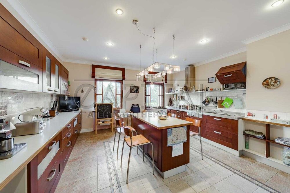 Аренда дома с сауной, Буча