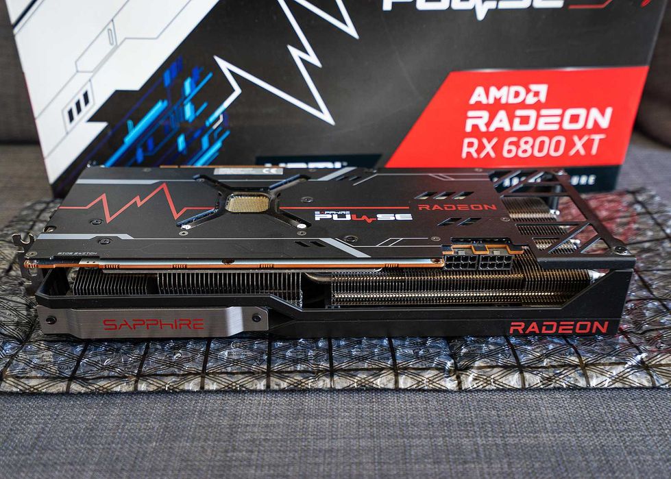 Sapphire Pulse AMD Radeon RX 6800 XT 16 Gb VRAM